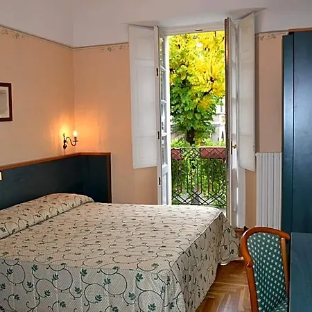 Italia 3* Varallo