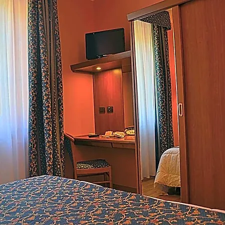 Hotel Italia