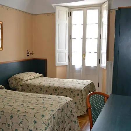 Hotel Italia Varallo